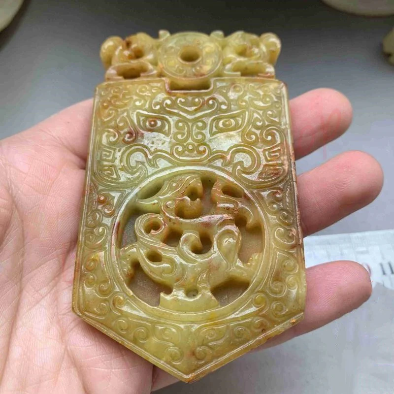 

Animal facial pattern Green Dragon token, Exquisite old-fashioned jade pendant geomantic ornament