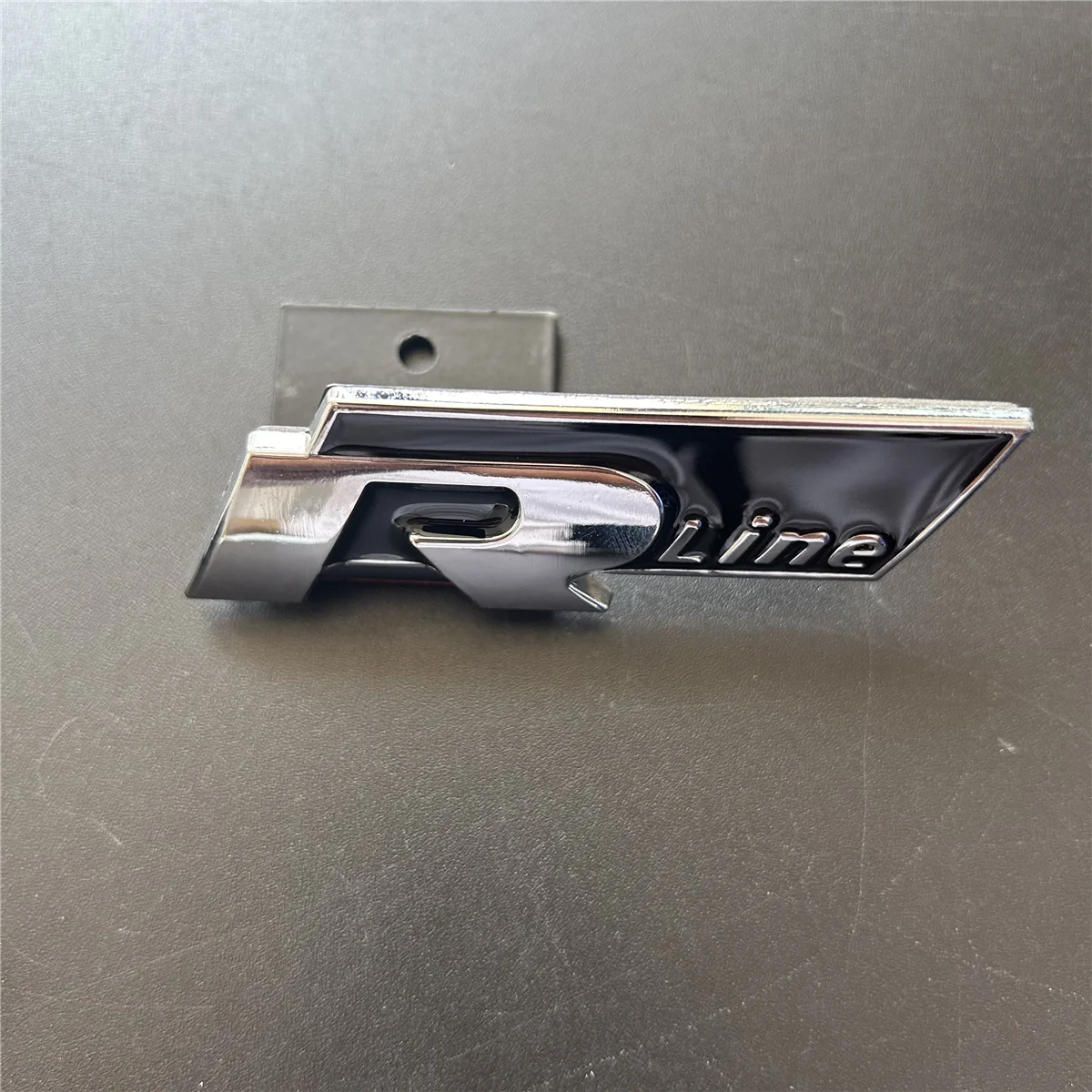 

3D металлическая спортивная наклейка, значок, наклейка на корпус для Volkswagen Golf R Rline Tiguan Touareg Polo GTI CC Passat r36, Scirocco, автозапчасти