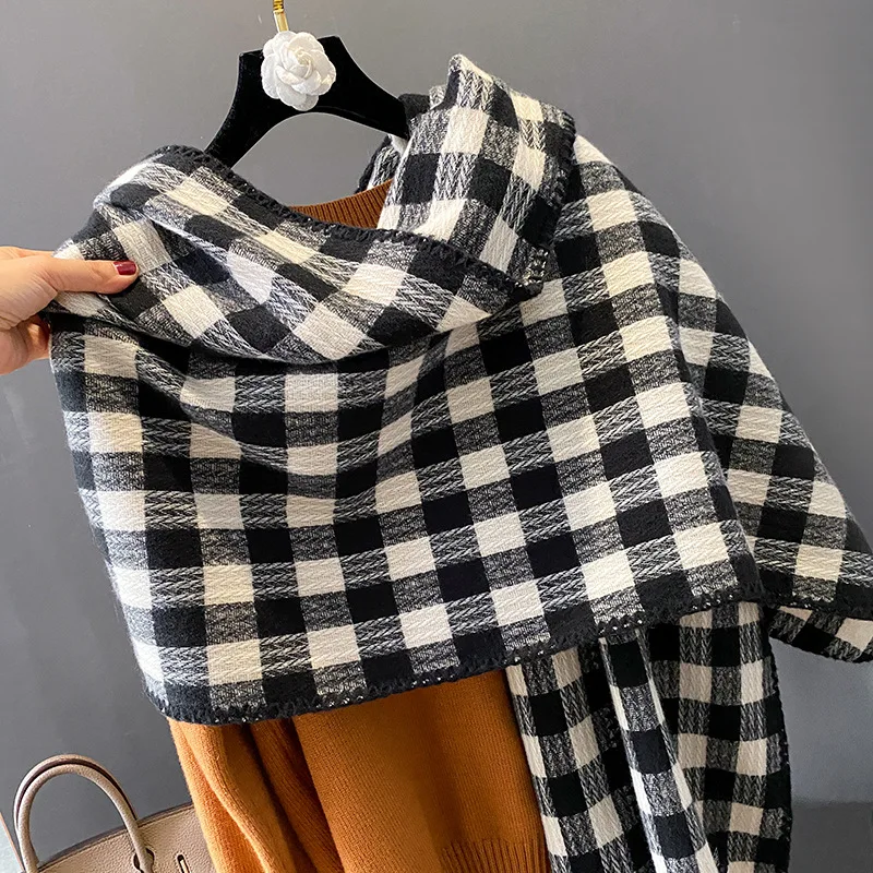

2022 New Women Winter Warm Scarf Shawl Fashion Luxury Cashmere Classic Plaid Long Blanket Poncho Lady Thick Neckerchief Scarves
