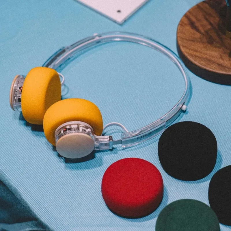 Фото Беспроводные наушники FiiO EH11 Bluetooth, полноразмерные, ретро-дизайн, с 40-мм динамическим драйвером, механический корпус №1