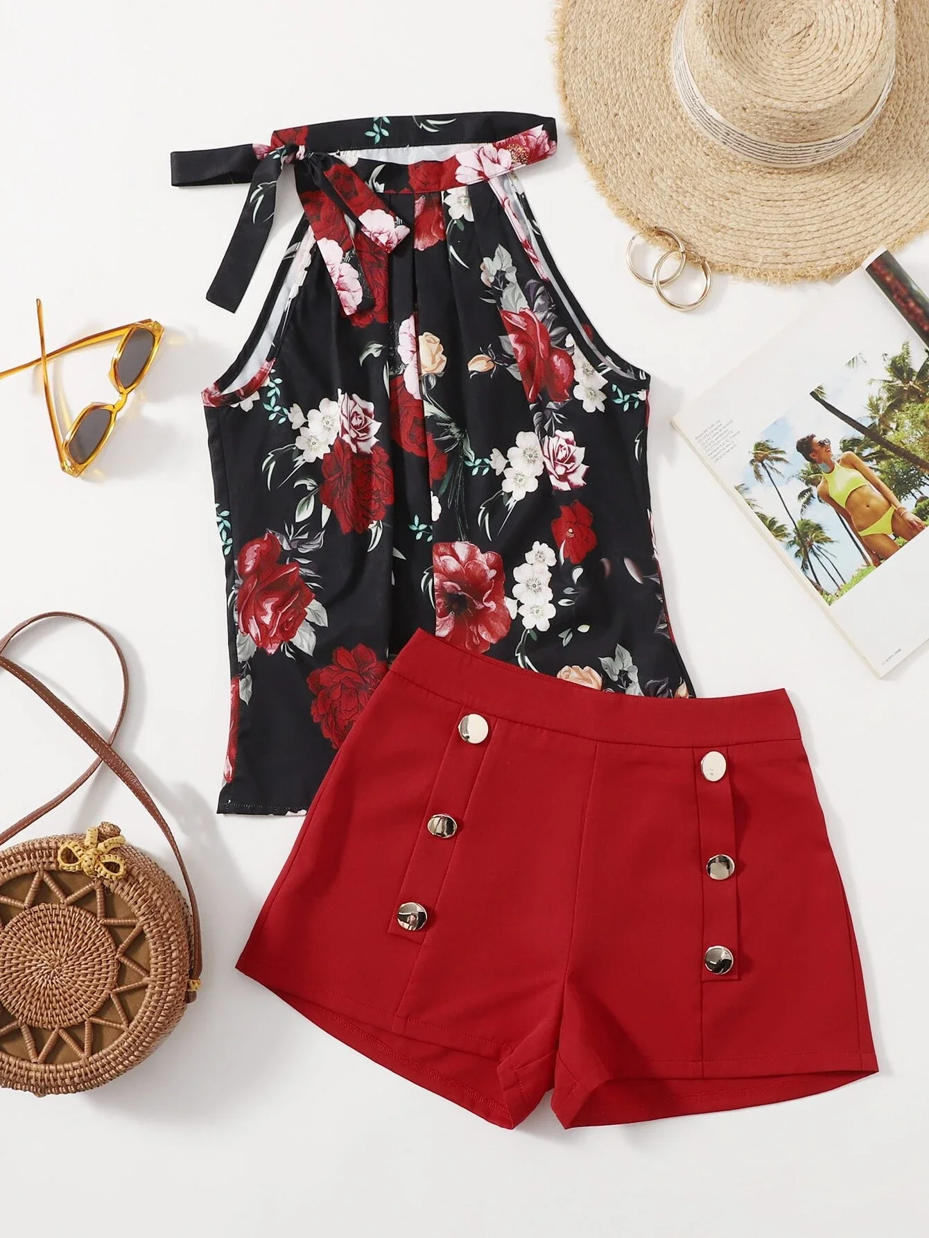 

Floral Knot Halter Top With Shorts