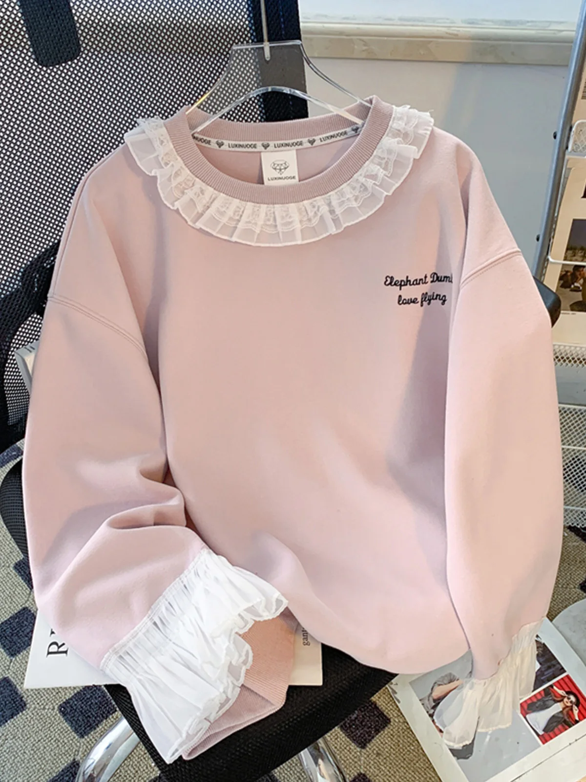 Plus Size Extra Large 50.00kg Mesh Patchwork Hoodie Women 2024 New Spring and Autumn Loose Unique Chic Top