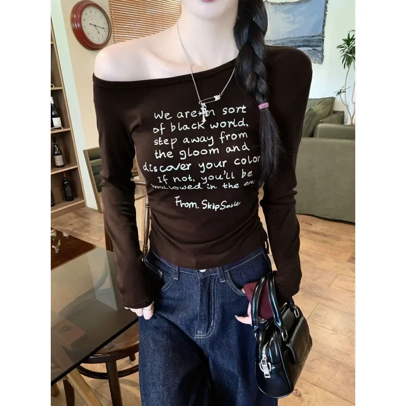 Женская ранняя осень новая футболка с буквенным принтом облегающая талию