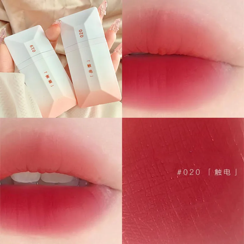 

Girl's Velvet Matte Lipstick Blush Waterproof Long Lasting Flat Card Lipgloss Non-Stick Cup Makeup Lip Tint Pen Cosmetic Makeup