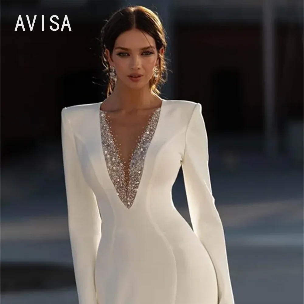 Рисунок 2 - Женское свадебное платье с V-образным вырезом