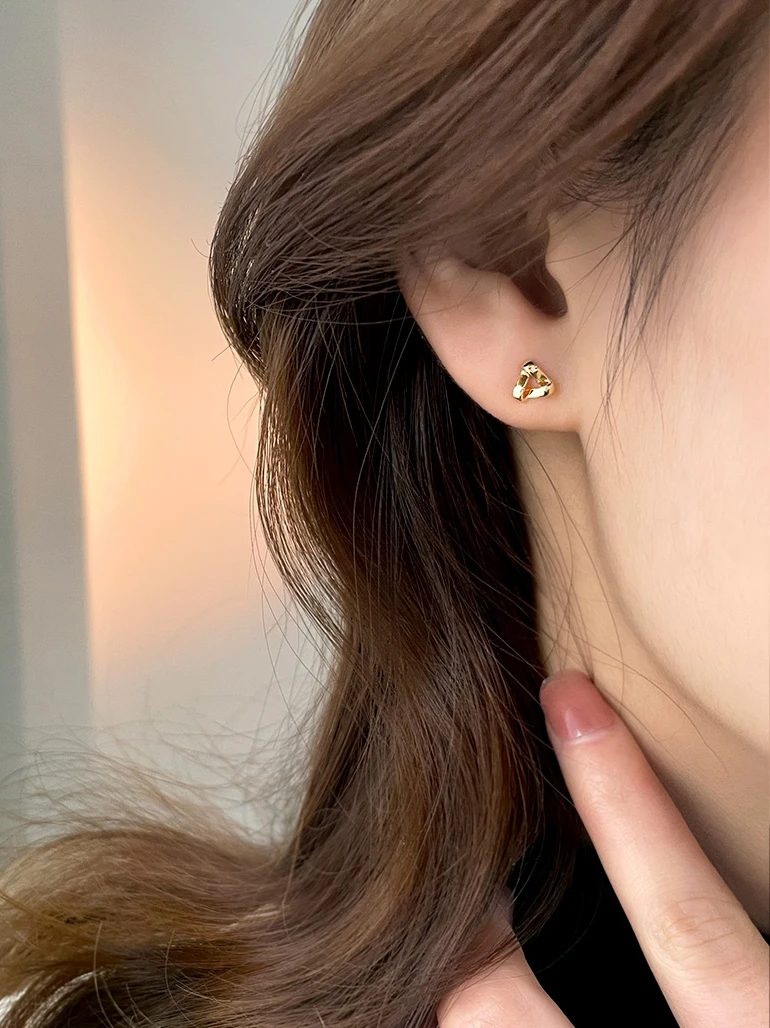 Unique Triangle Small Ear Studs Women Sterling Silver Piercing Exquisite Commuter Earrings Elegant High-Grade Earri...