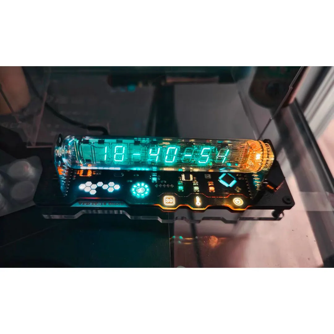 

VI-18 Fluorescent Tube Clock Art Creative Technology Sense Ornaments Computer Desk To Match The Proposed Glow Tube Cyberpunk