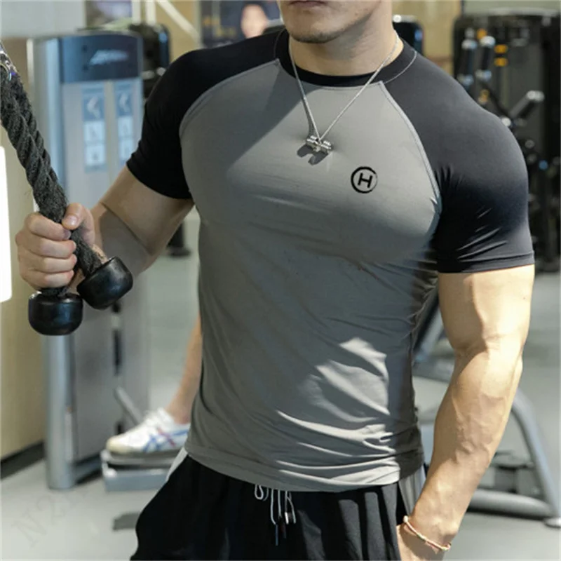 

2022 New Brand Men Clothing Gym Eng Cotton t Shirt Mens Fitness t Shirt Homme Gyms t Shirt Men Fitness Summer Tees Tops