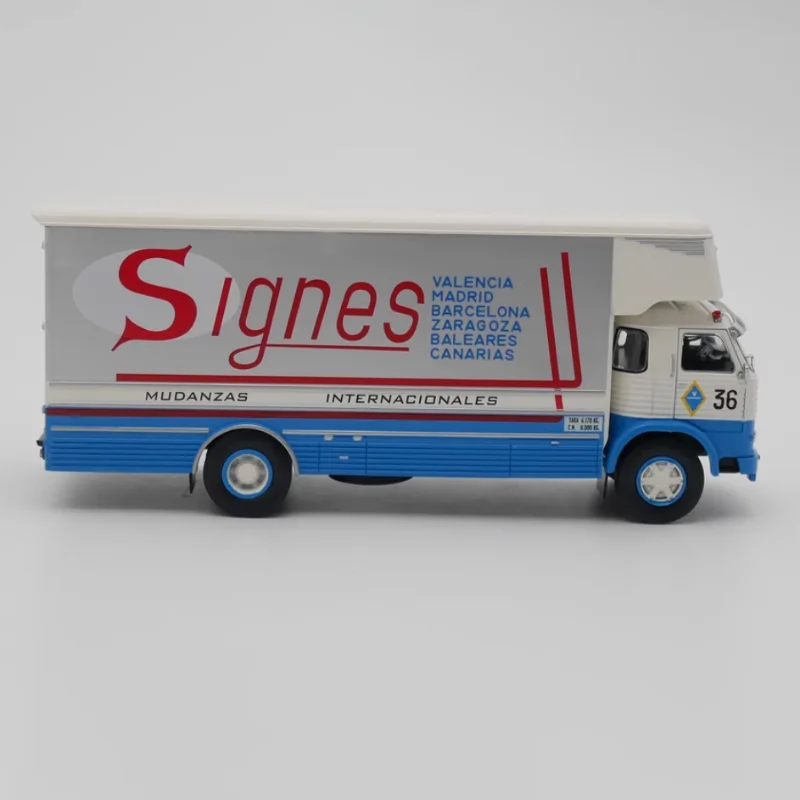 Литая в масштабе 1:43 модель автомобиля Berliet Europe из сплава готовая коллекция