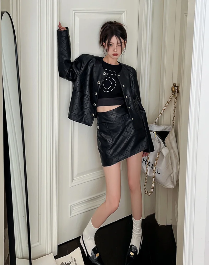 Korean Button  Autumn Long Sleeve Loose Coat Top Women's Round Neck with Leather Coat Basic Casual Y2k Girl Wear Short Top