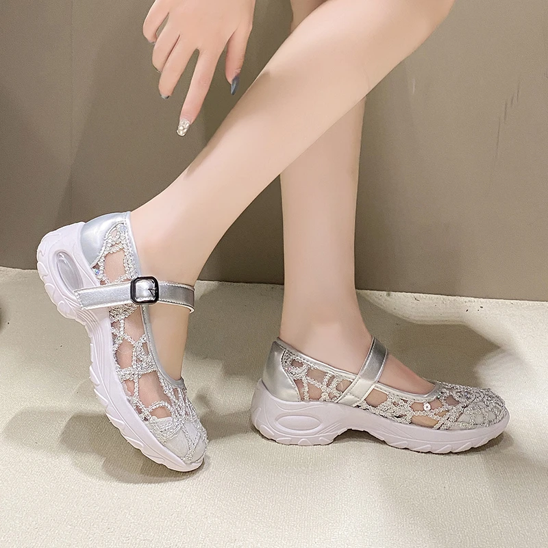 Женская обувь 2024 Высококачественная Вулканизированная с ремешком и пряжкой