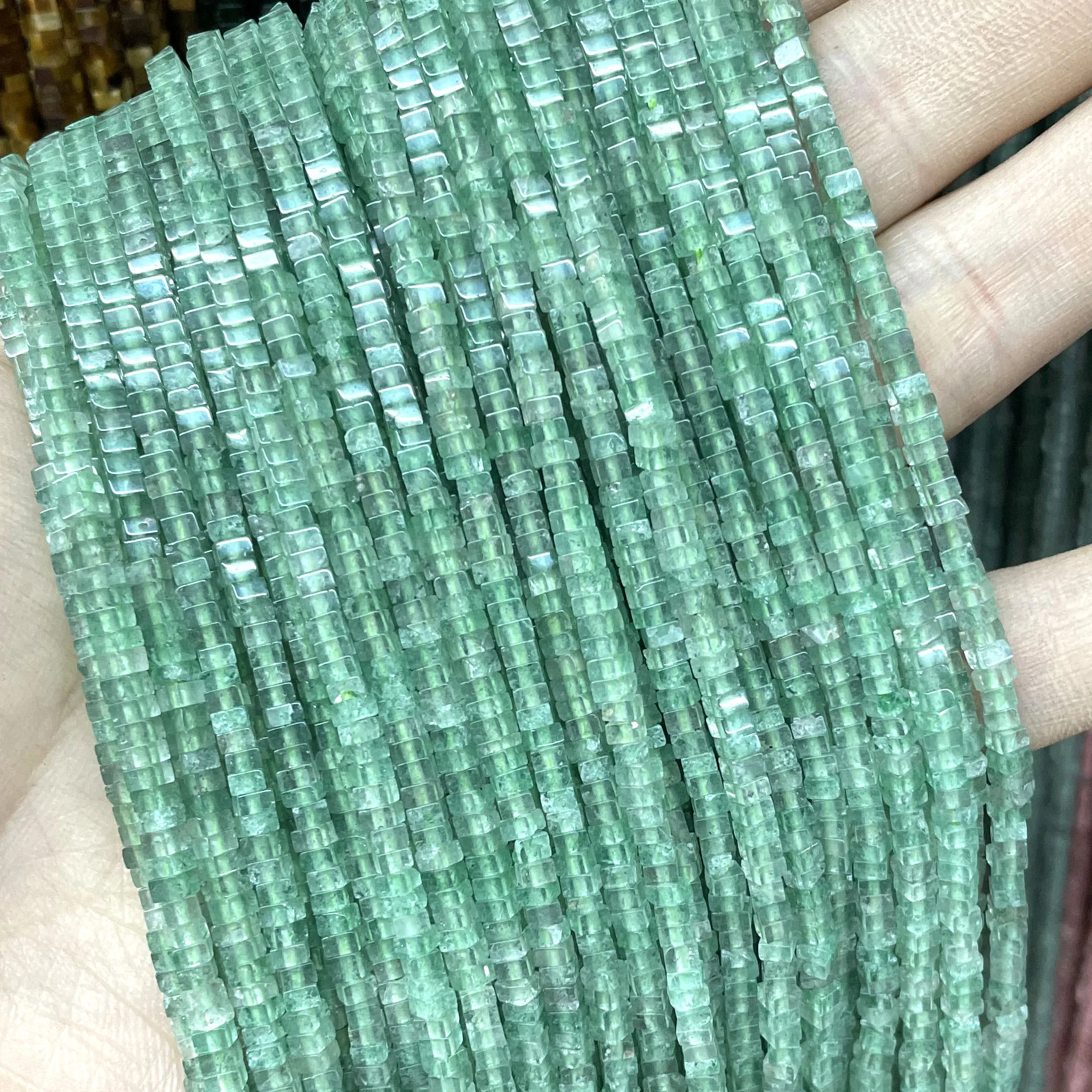 1x2 мм натуральный квадратный тигровый глаз клубника кварц камень разделитель