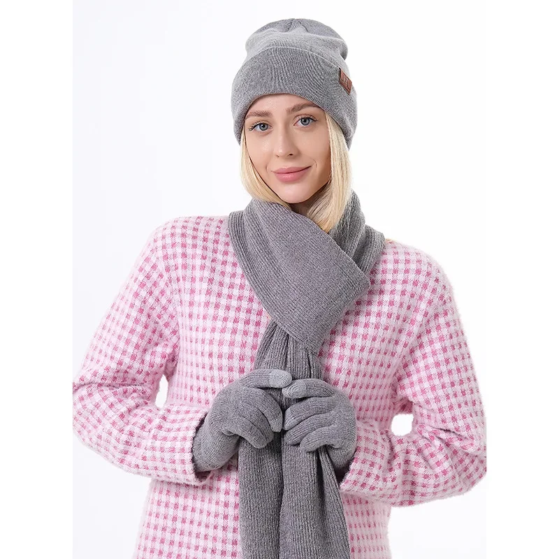 Рисунок 6 - Мужской и женский новый модный