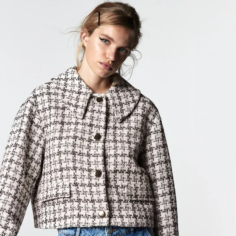 

Осень/Зима 2021 Новое женское короткое клетчатое пальто с кукольным воротником