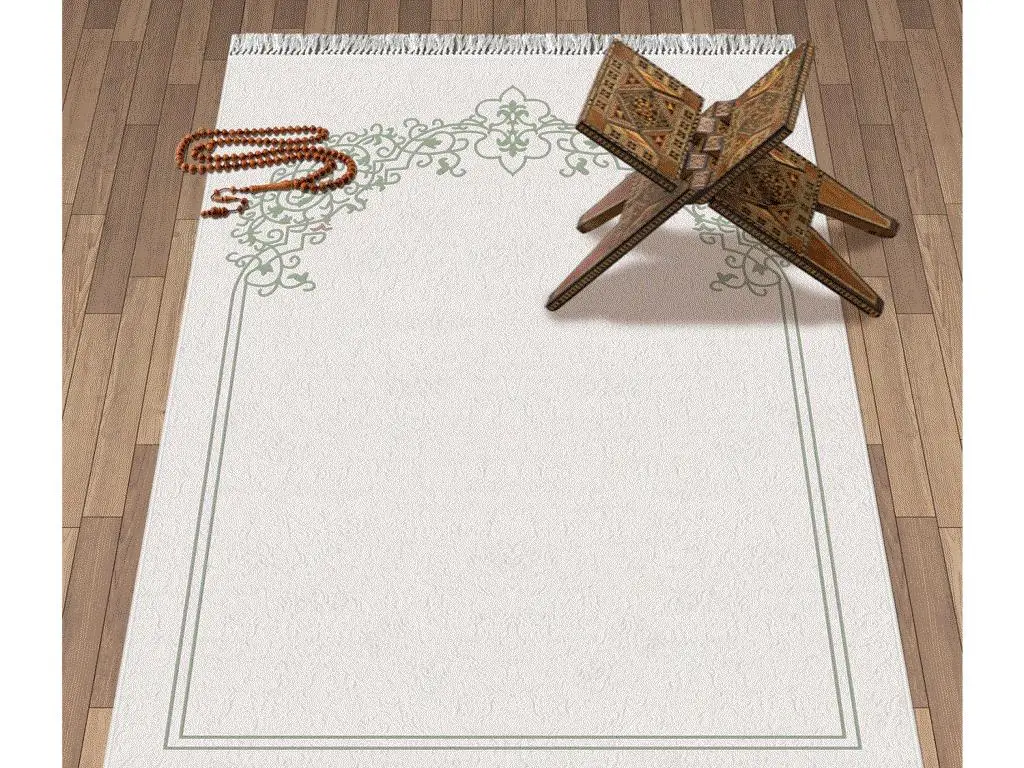 

Lala Velvet Prayer Mat Green