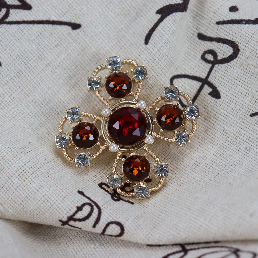 Женская брошь в виде креста ассортименте