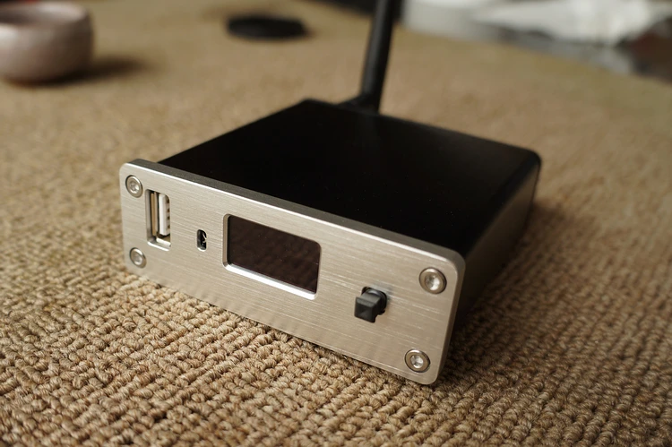 

MD1 Car desktop digital turntable HIFI DSD playback decoder ES9038 Bluetooth CSR8675 CS43198