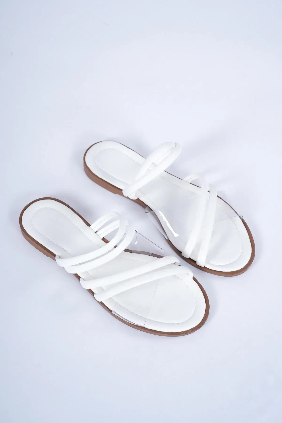 

Women white transparent tape detailed band detailed flat slippers