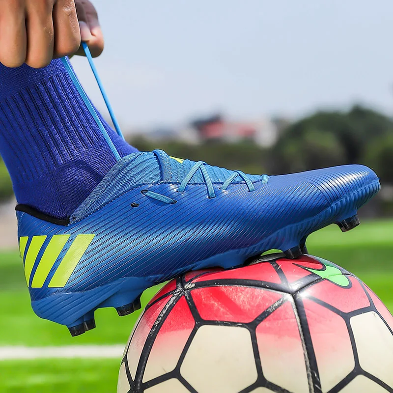 SENAGE Men Football Boots Kids Adults TF/FG Ultralight Playing Field Train Soccer Shoes Male Futsal Football Shoes