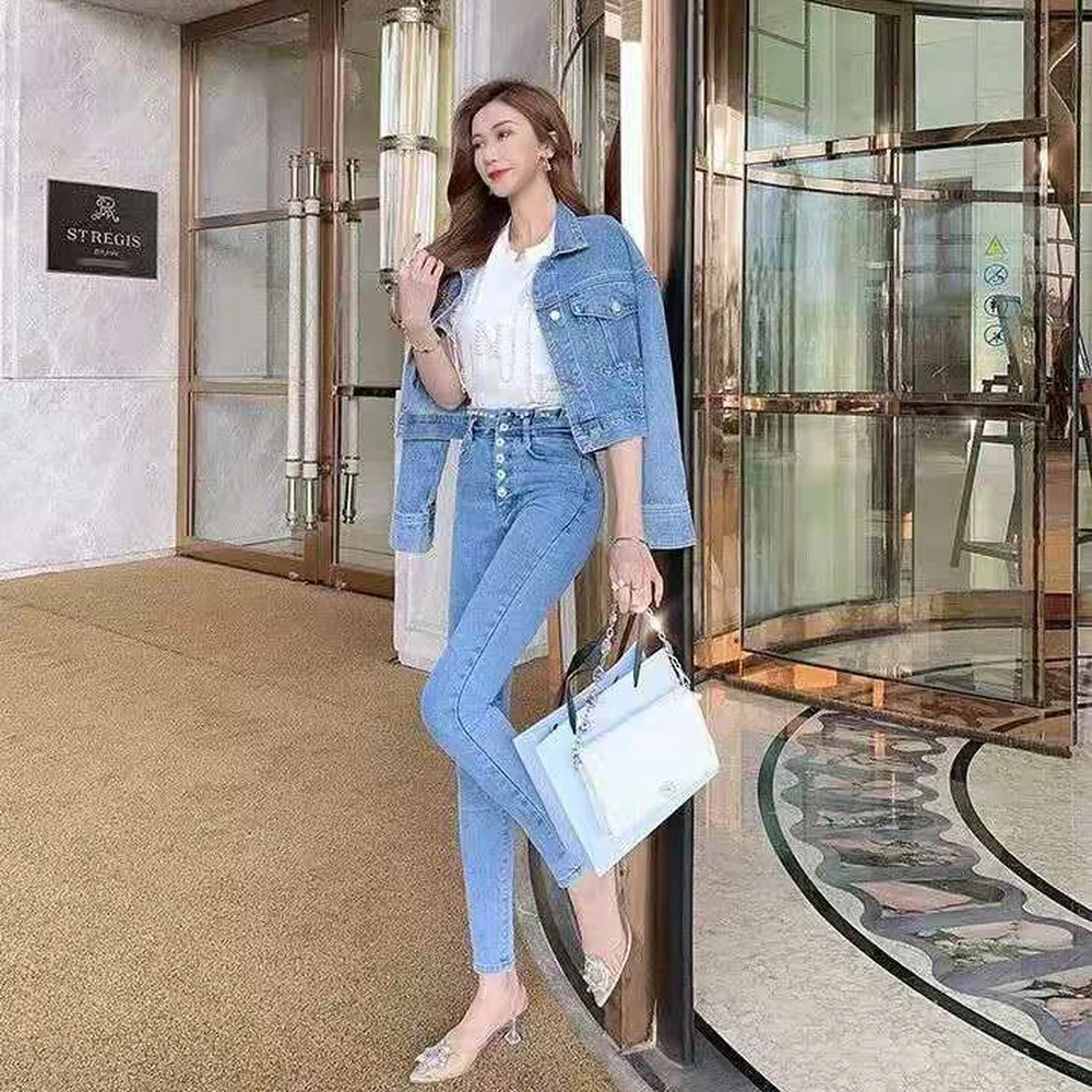 2022 New Fashion T Shirts for Women Cotton Tees Pearl Embroider Letter Summer Rhinestone Camisetas Mujer Short Sleeve T-shirts