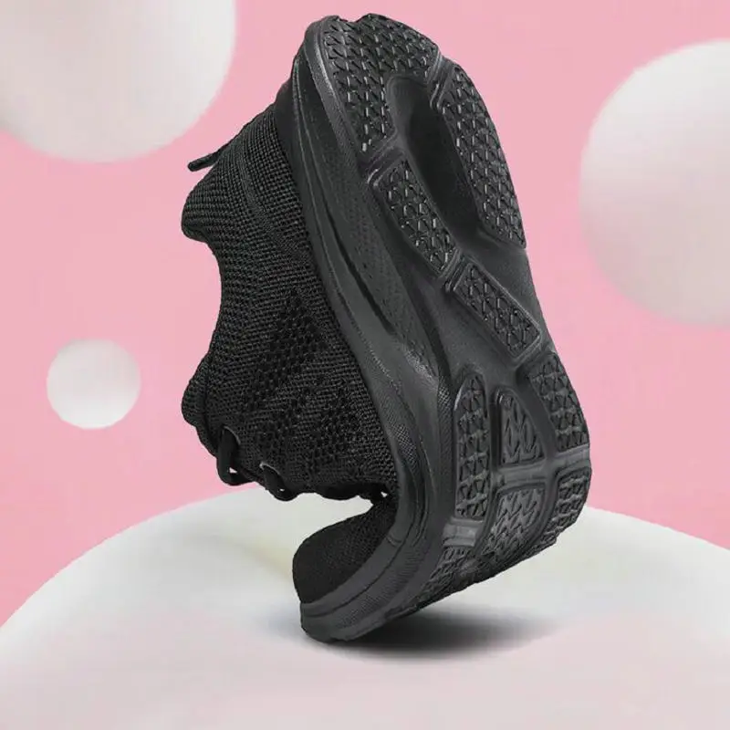 Рисунок 2 - Женские бейсбольные кроссовки