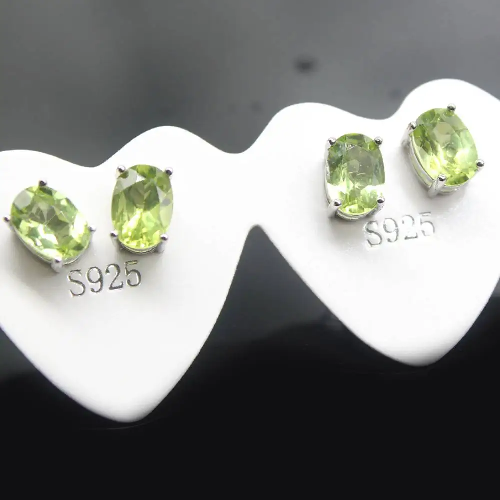 

1pair Natural green peridot 925 sterling silver stud earrings approx5*7mm simple design send randomly