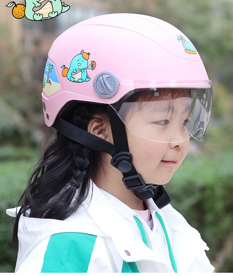 

Шлем мотоциклетный детский с мультяшным рисунком, 48-52 см