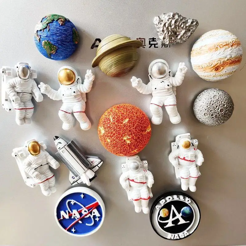 Astronaut Refrigerator Magnet Sticker Universe Space Resin Paster Message Board Home Decor Ornaments 3D Fridge Magnetic Stickers