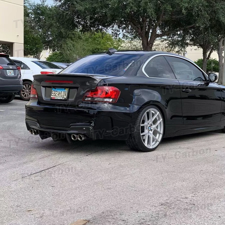 Диффузор для заднего бампера из углеродного волокна спойлер BMW E82 1 серии м купе 2