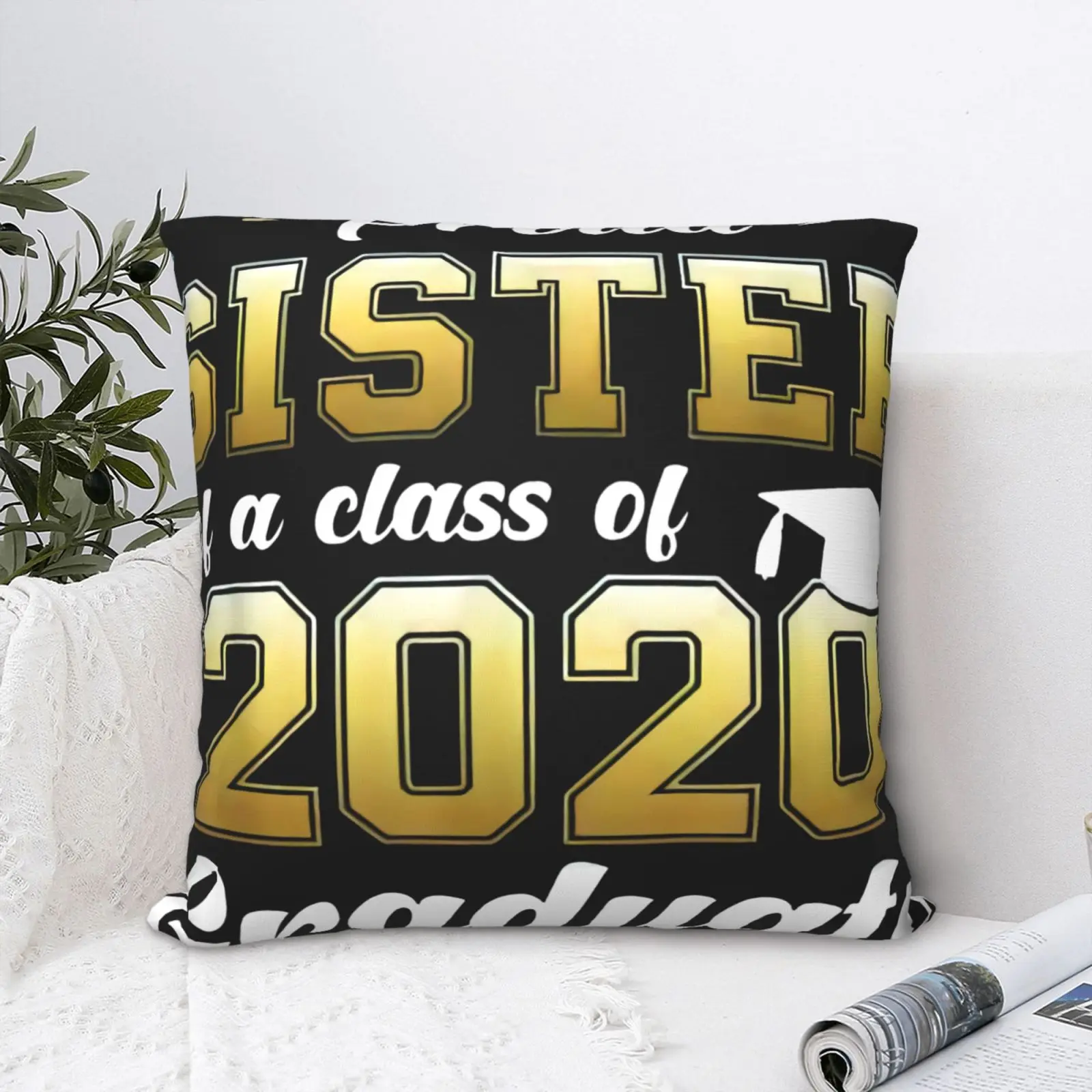 

Детская декоративная подушка для кровати с гордостью сестры класса А