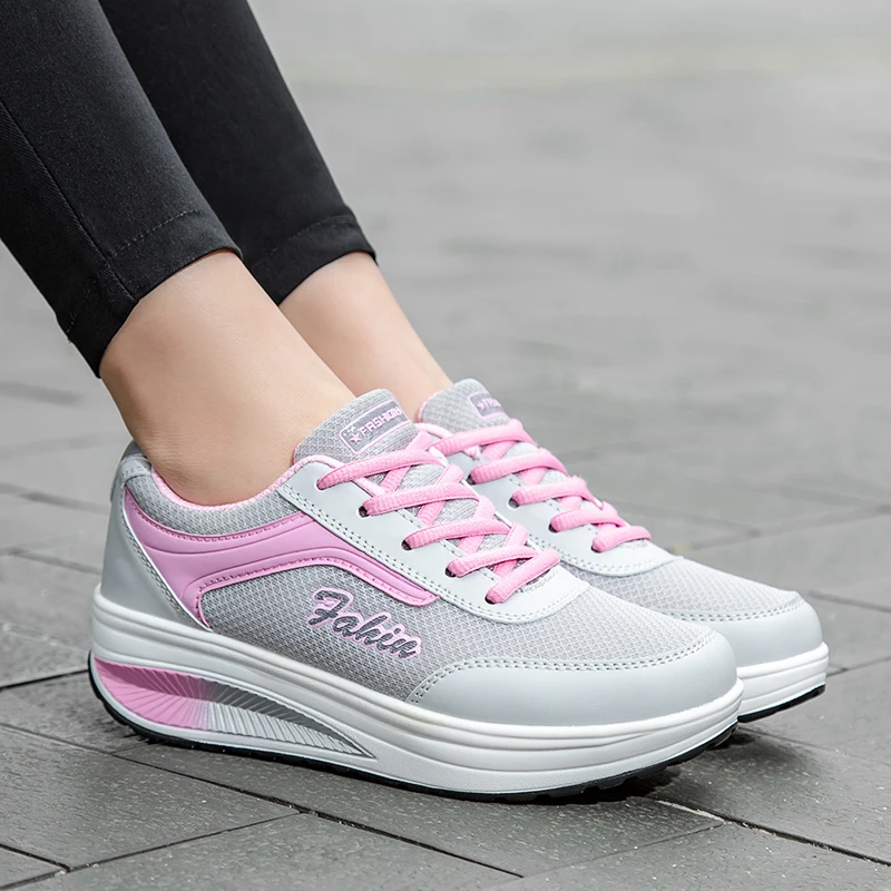 Fashoin Woman Cusual Shake Shoes Comfortable Walking Snekers Thick Bottom Non-slip Sneakers Lace-up Sport Footwear
