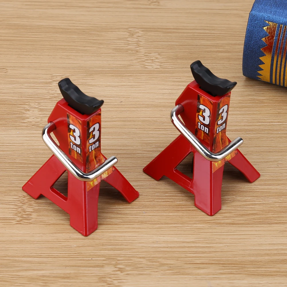 

2pcs 3 Ton Jack Stand for 1/10 RC4WD D90 SCX10 Rock Crawler RC Car Toy Part