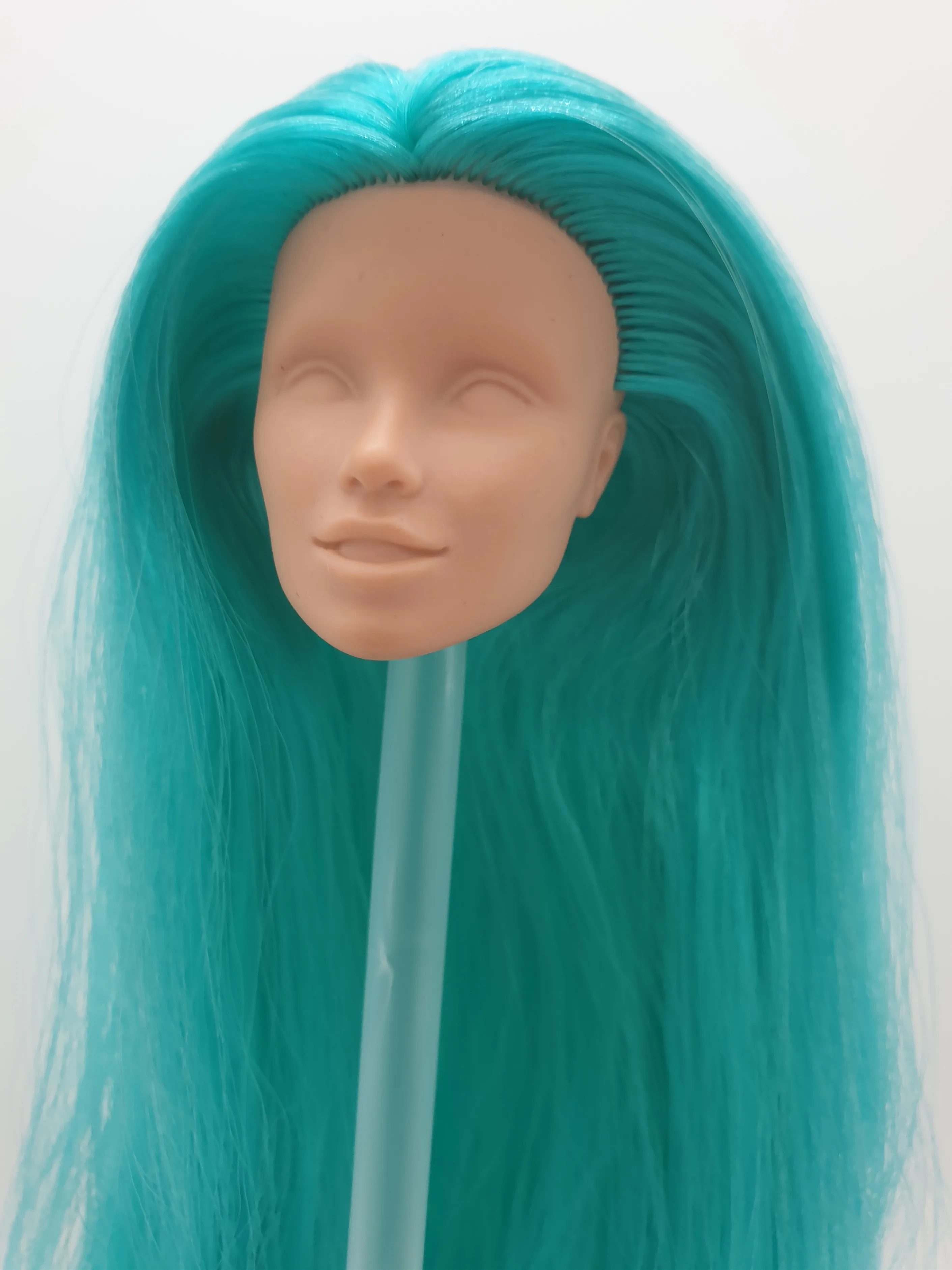 

Fashion Royalty Jerrica Jem And The Holograms Green Hair 1/6 Scale Integrity Doll Head OOAK