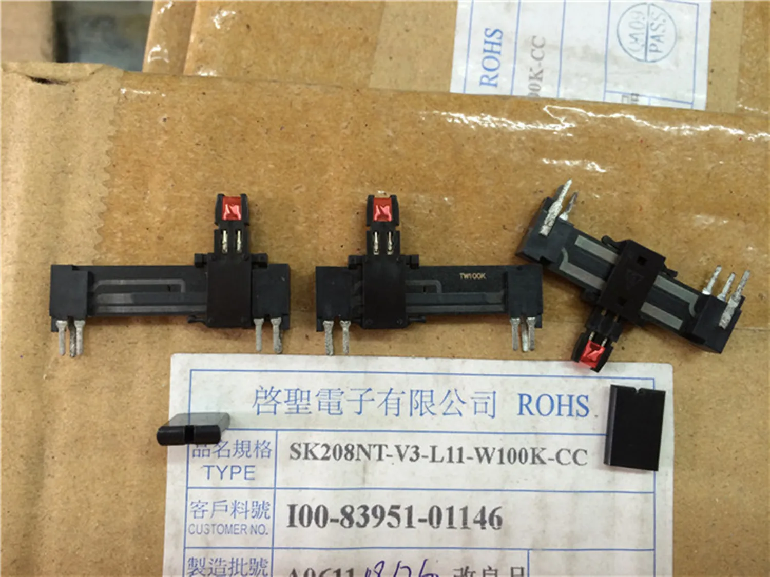 Оригинальная новая модель толкателя диаметром 100% дюйма длиной 4 см, прямая скользящая сколька со штифтом дюйма и 3 контакта (переключатель)