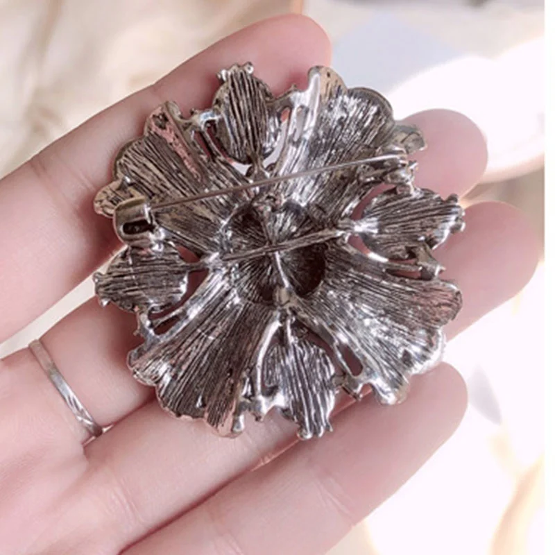 Новая женская модная брошь в стиле ретро барокко с жемчугом дворцовая атмосфера