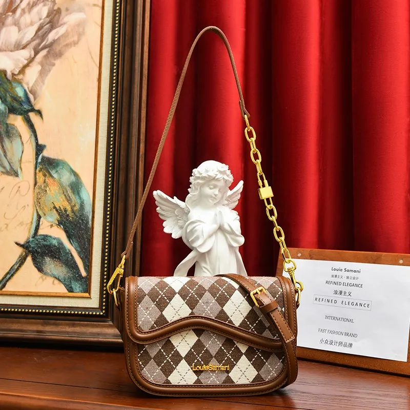 New Style Winter Vintage Flap Lock Classic Women Bags Casual Leather Shoulder Bags Clutch Crossbody Bag Handbag Messenger