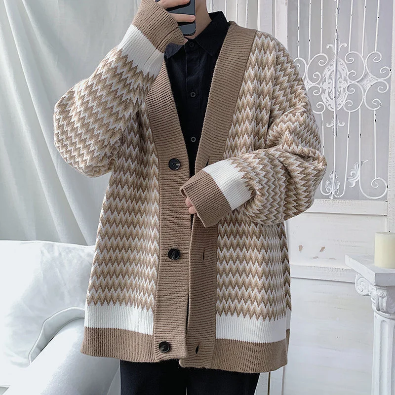 

High quality Harajuku bf cardigan sweater men's loose V-neck knitwear stripe design sense ins fashionable slouchy style coat