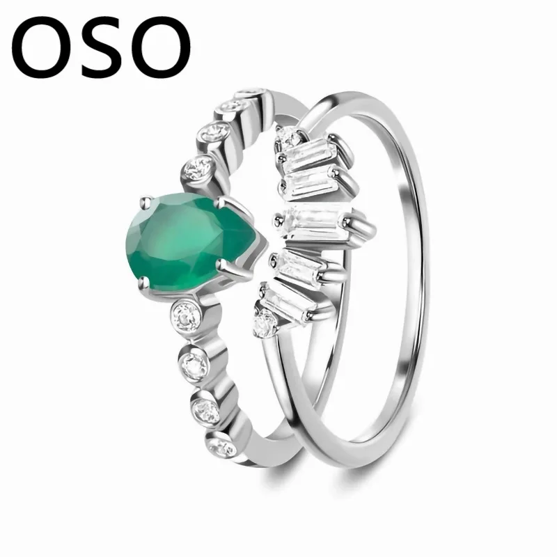 

Кольцо из серебра 925 пробы с изумрудом в форме медведя и капли воды