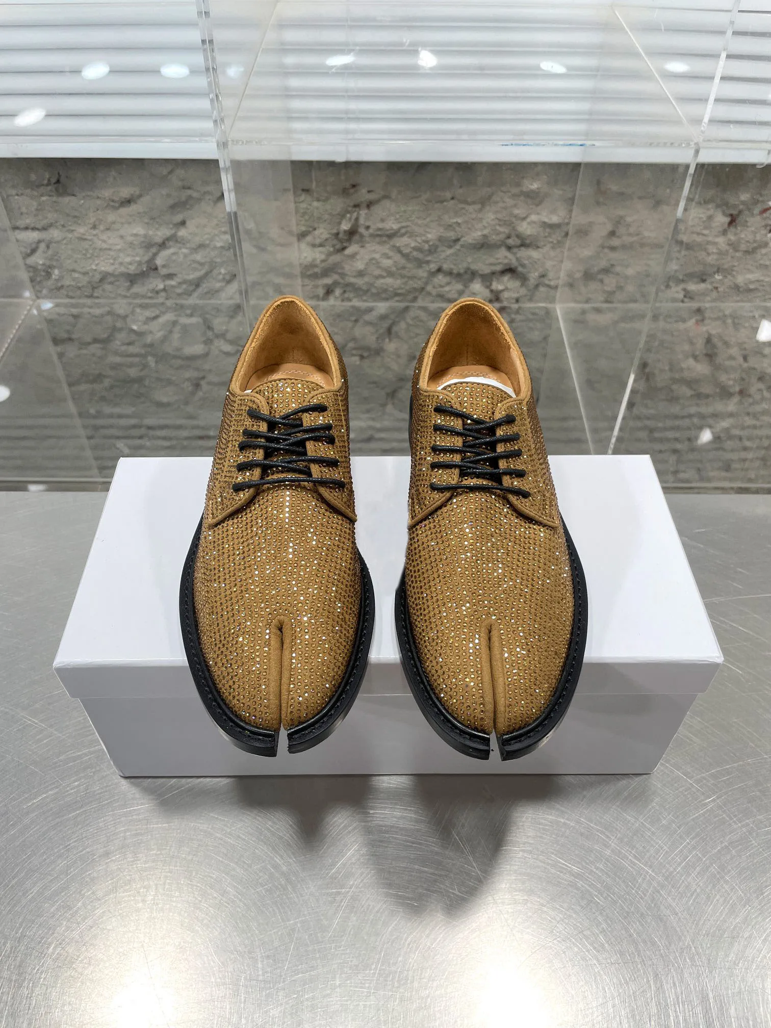 

Luxury Brand Women's Shoes Luxury Rhinestone Leather Lace-up Business Shoes High Quality Leahter Low-top Split-toe Shoess