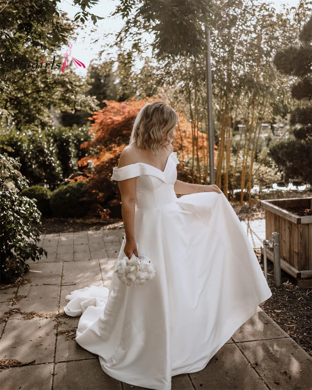 

Off-Shoulder Satin Bohemian Minimalist Sweep Train A-Line Country Wedding Dress Bridal Gowns Bride Dress Vestido De Noiva