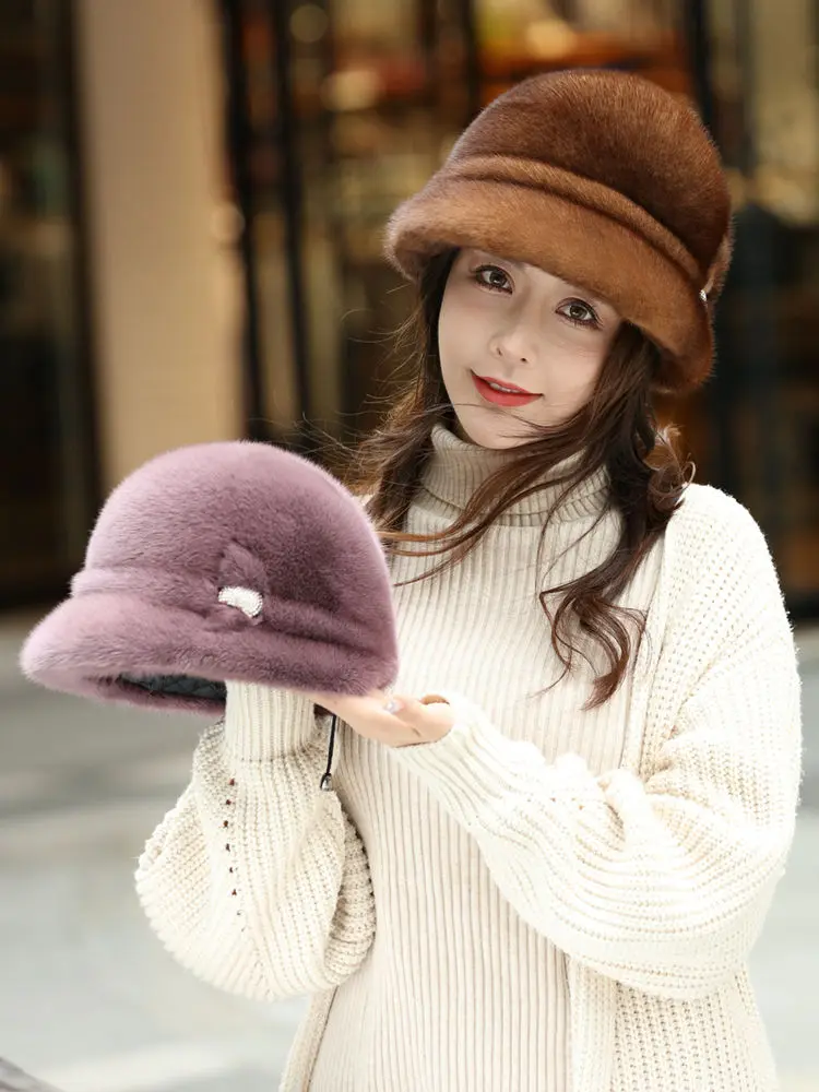 

Mink hat ladies winter middle-aged and old man whole mink hair ear protection winter fashion mink warm mother fur hat