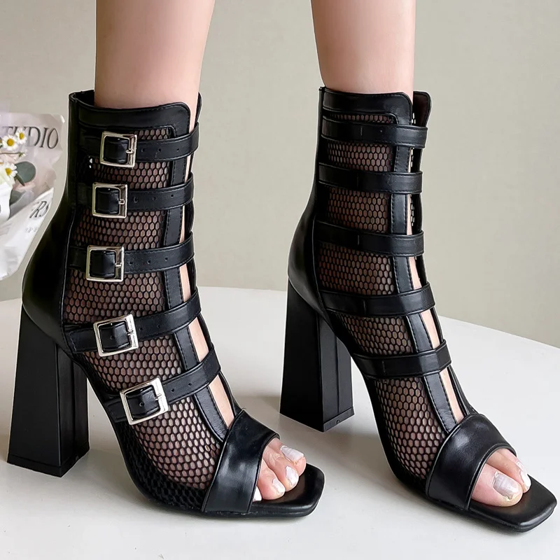 

Женские босоножки на высоком каблуке, черные сетчатые сандалии в стиле панк с пряжкой и открытым носком, танцевальные туфли на толстом кабл...