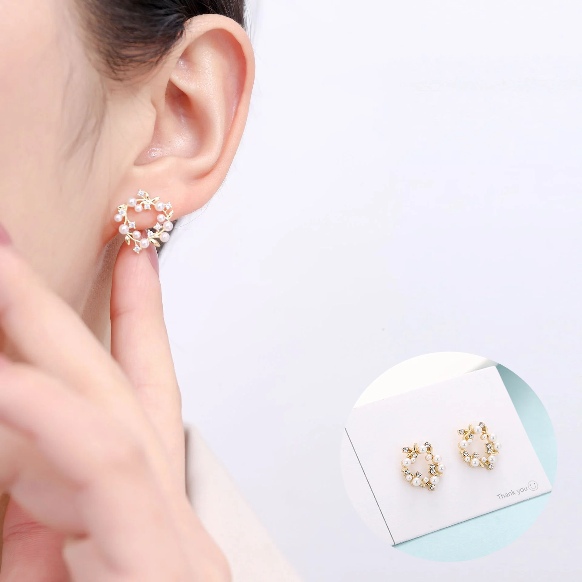 

Stud Earrings for Woman Korean Delicate Fresh Classic Elegant Imitation Pearl Crystal Trendy Party Wedding Jewelry Gift
