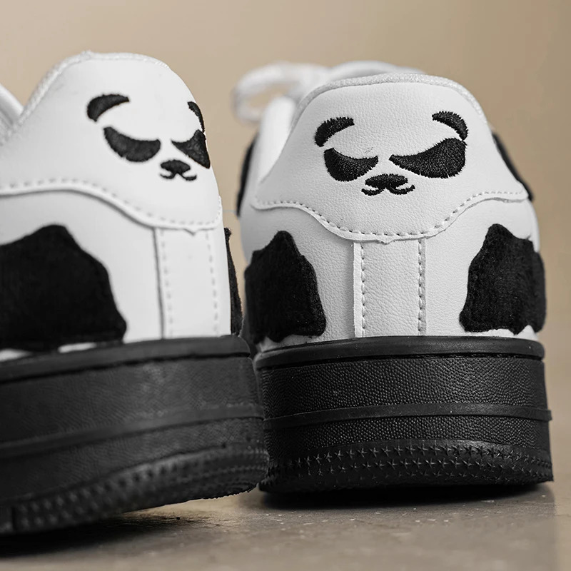 Men's Woman Black and White Splicing Board Shoes Casual Sports Shoes Men's Lace-up Sports Skateboard Shoes