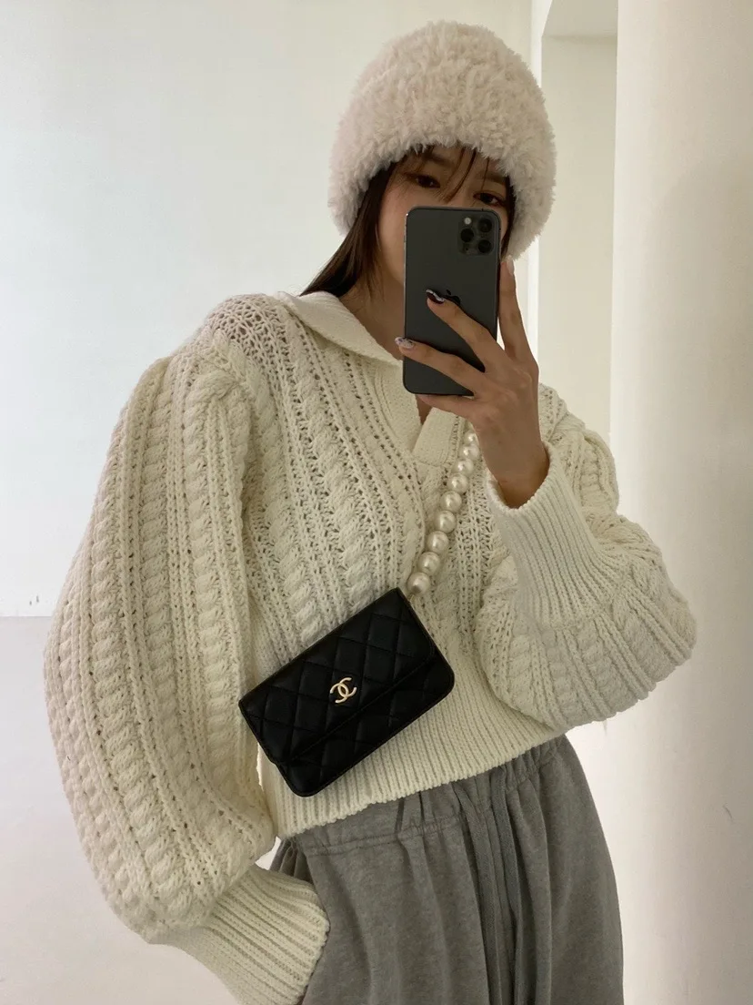 

South Korea chic autumn gentle temperament POLO collar twist design loose everything long sleeve thick knit sweater woman