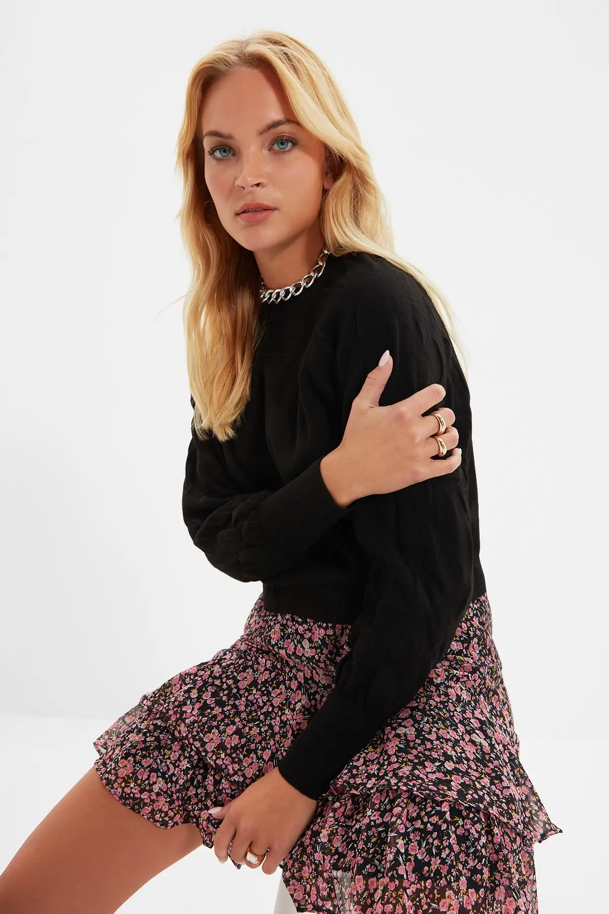 

Trendyol Mesh Detailed Knitwear Sweater TWOAW22KZ1326