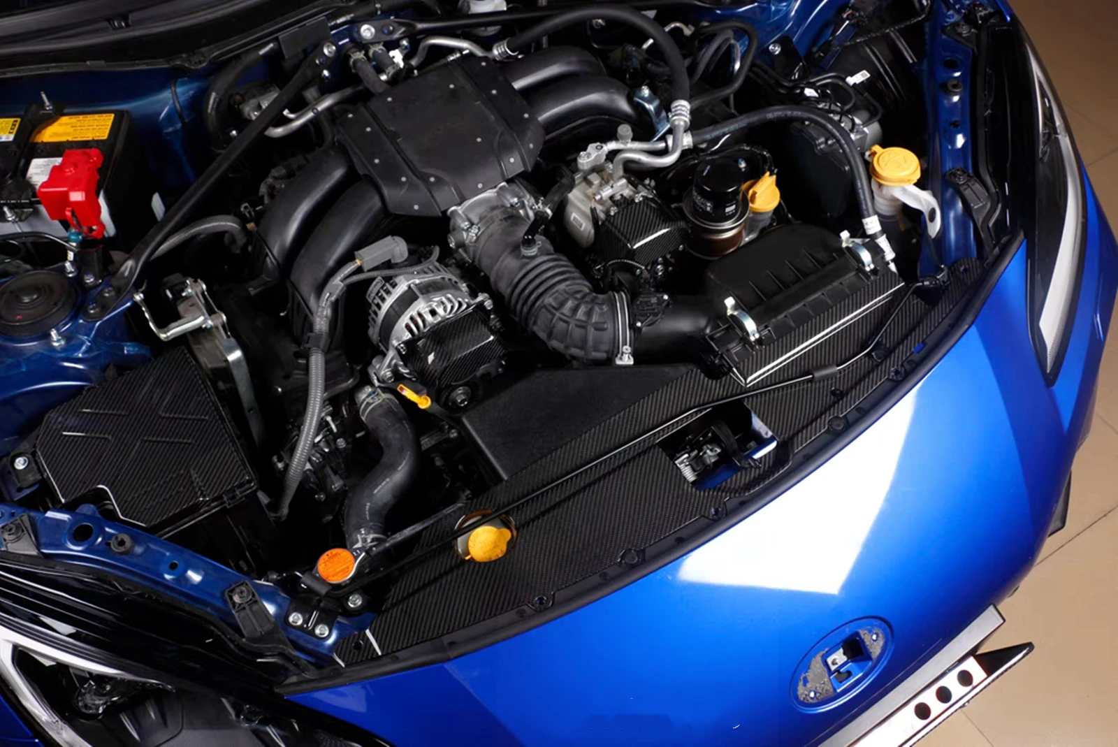 Крышка двигателя автомобиля пластина радиатора для Toyota GR86 Subaru BRZ 2022-2025