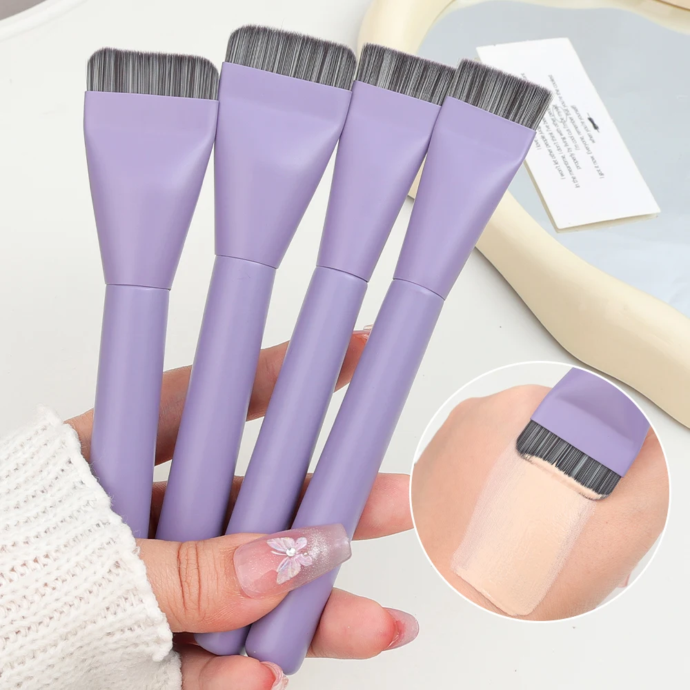 Ультратонкая кисть для основы макияжа с плоской головкой