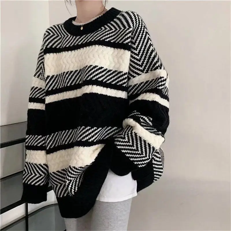 

Striped Pullover Sweater Men and Women Autumn and Winter Hong Kong Style Versatile Knitwear Korean Version Loose Casual Top Ins