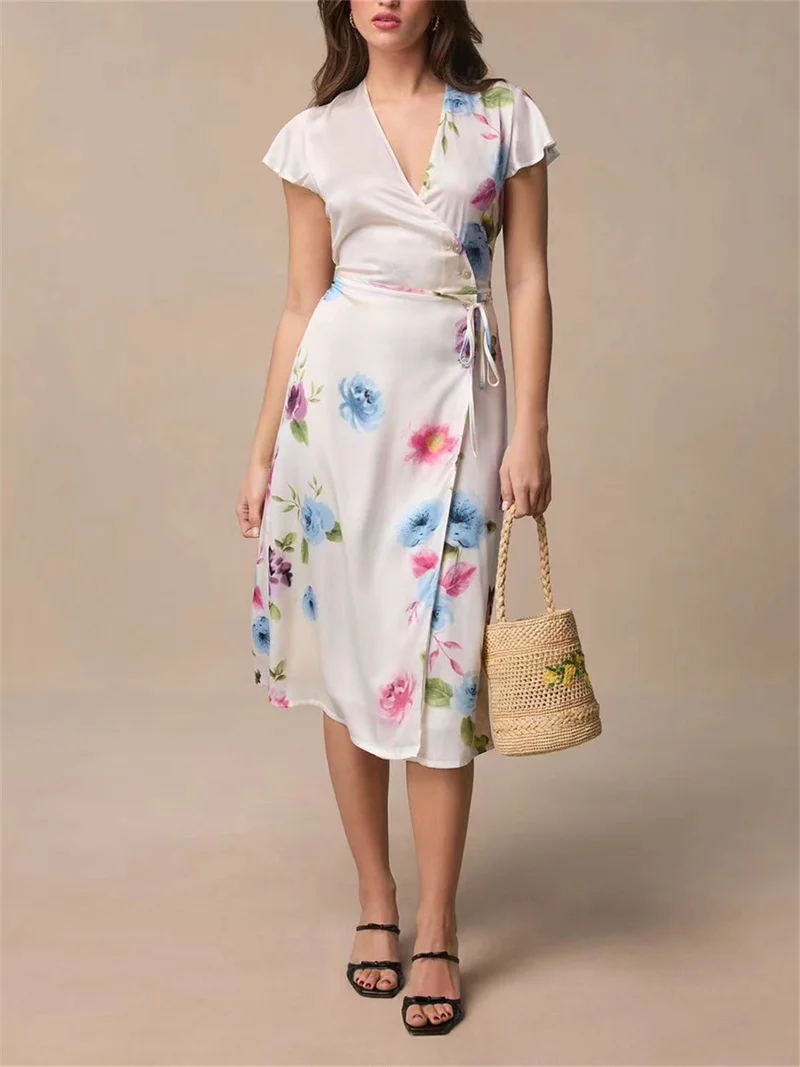 Женское цельнокроеное платье из 100% вискозы женское с цветочным принтом